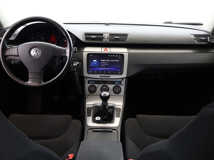 Volkswagen Passat, 2005
