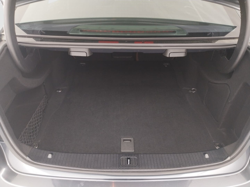 Mercedes-Benz E, 2014