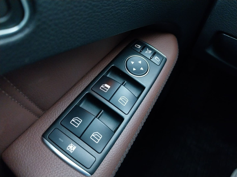 Mercedes-Benz E, 2014