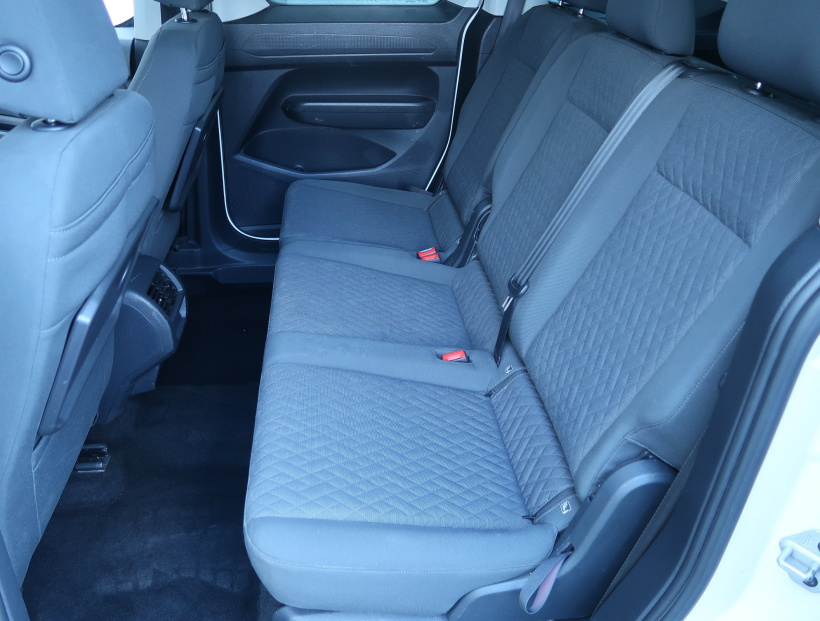 Volkswagen Caddy, 2021
