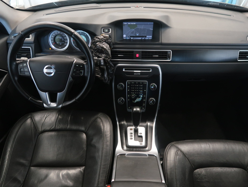 Volvo XC70, 2012