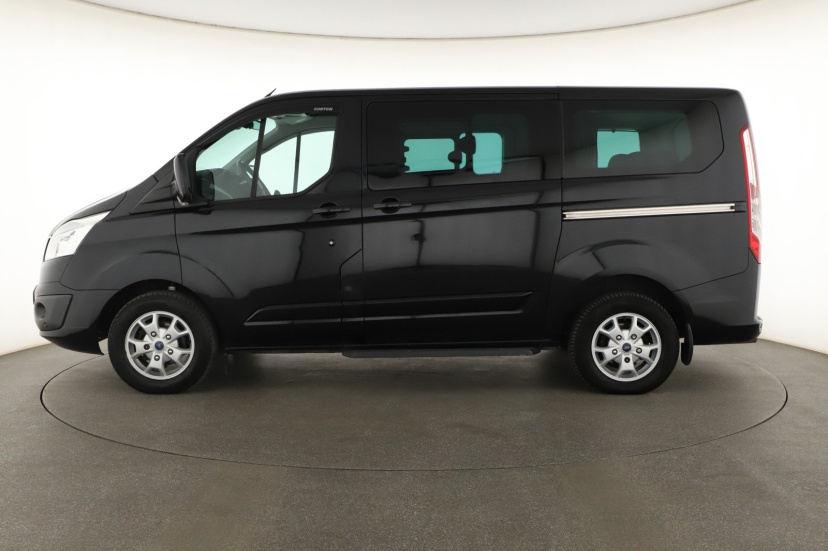 Ford Tourneo Custom, 2013
