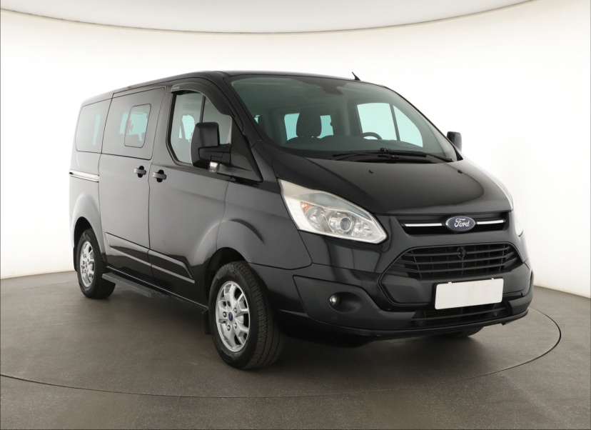 Ford Tourneo Custom, 2013