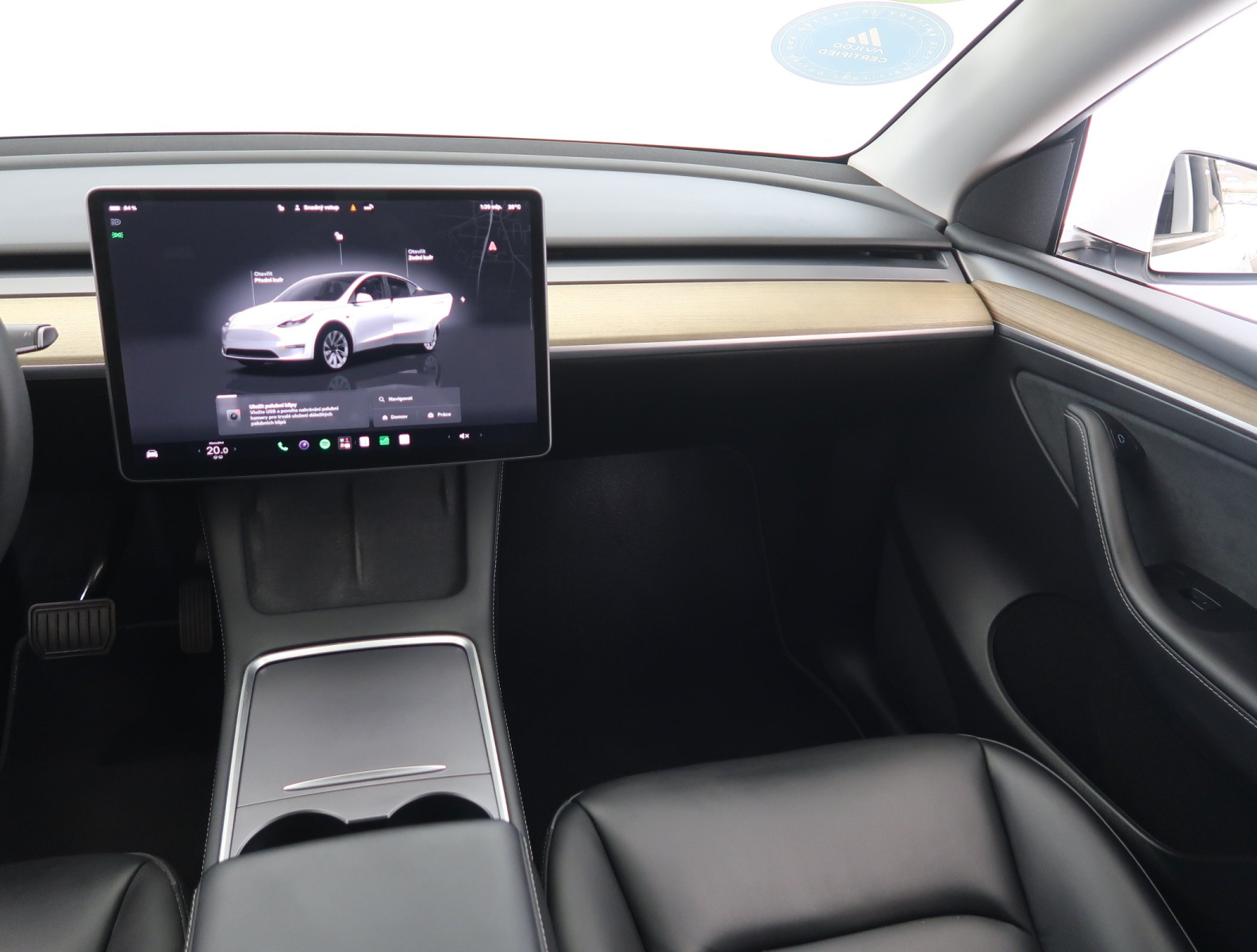 Tesla Model Y Standard Range – fotografie 11