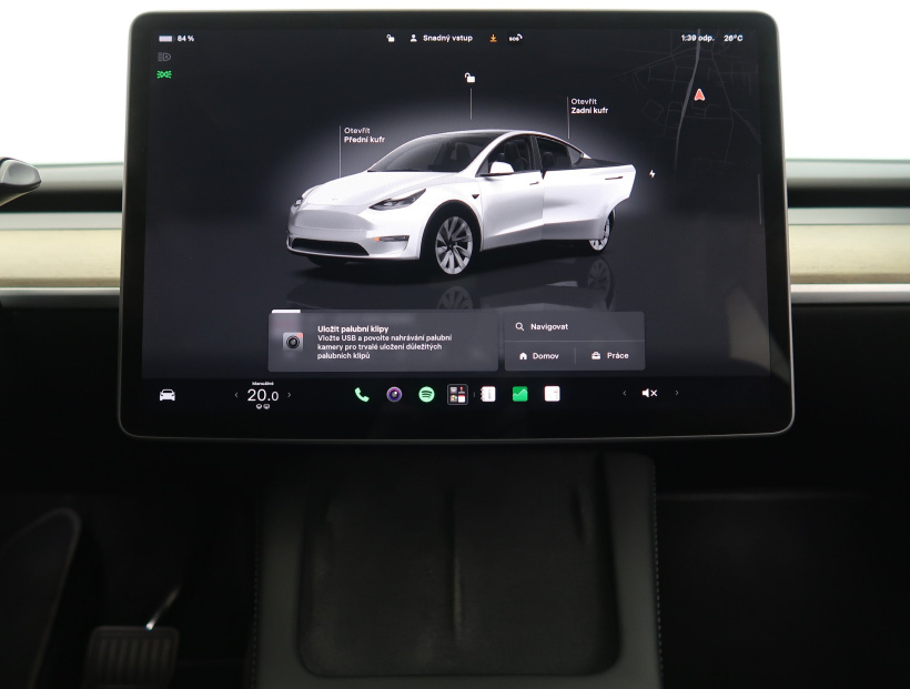 Tesla Model Y, 2023