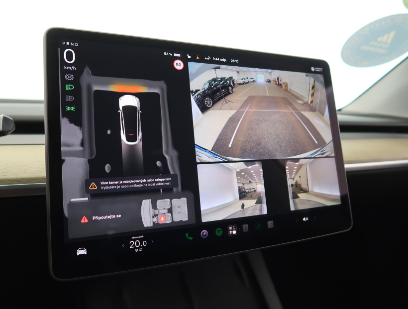 Tesla Model Y, 2023