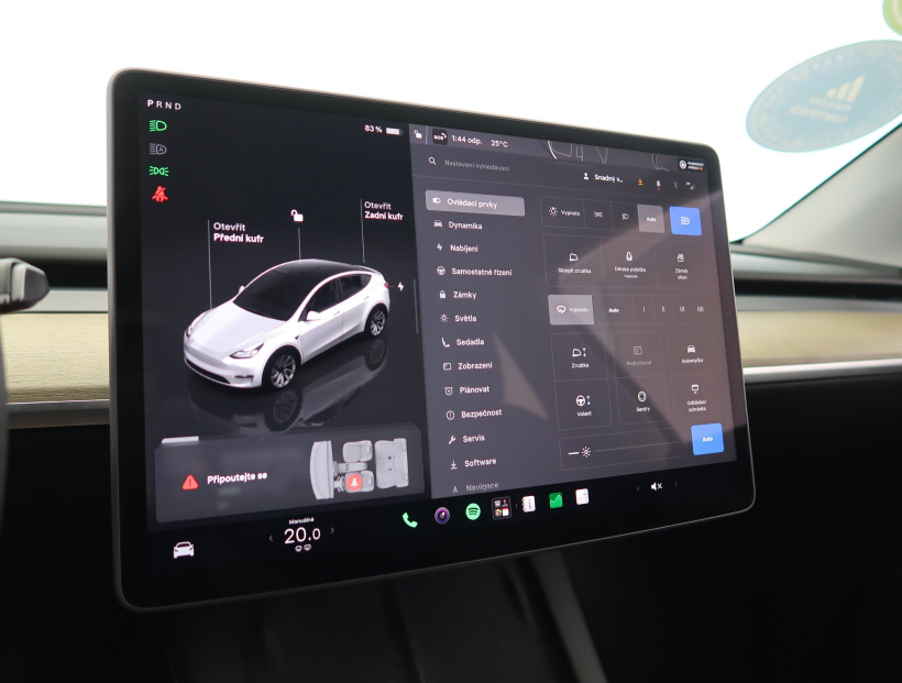 Tesla Model Y, 2023