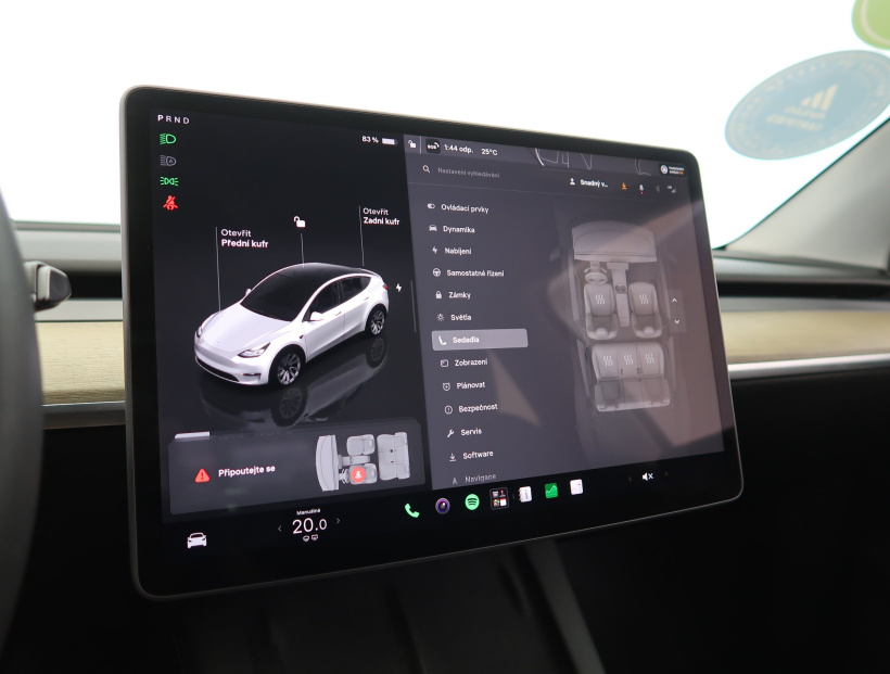 Tesla Model Y, 2023