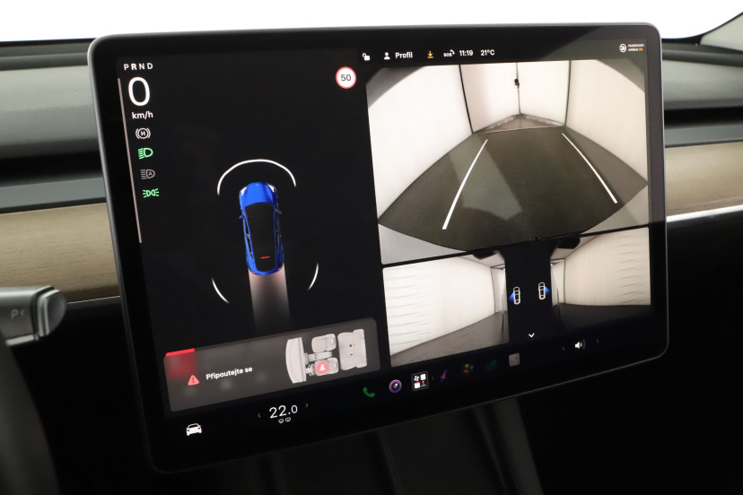 Tesla Model Y, 2022