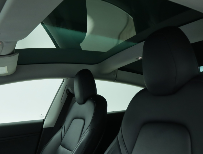 Tesla Model 3, 2019