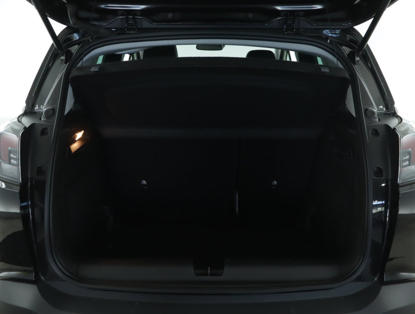 Opel Crossland, 2023