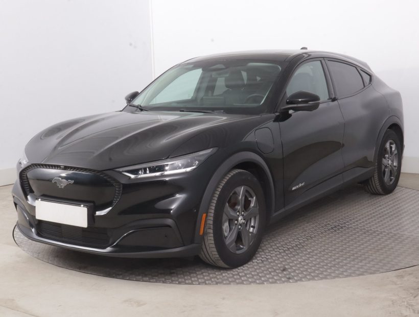 Ford Mustang Mach-E, 2021