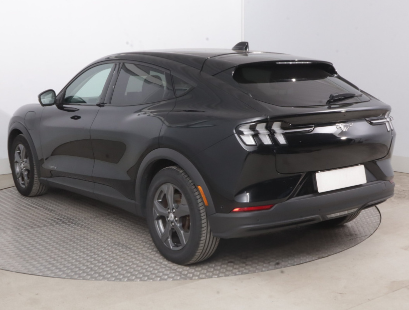 Ford Mustang Mach-E, 2021