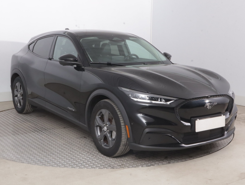 Ford Mustang Mach-E, 2021