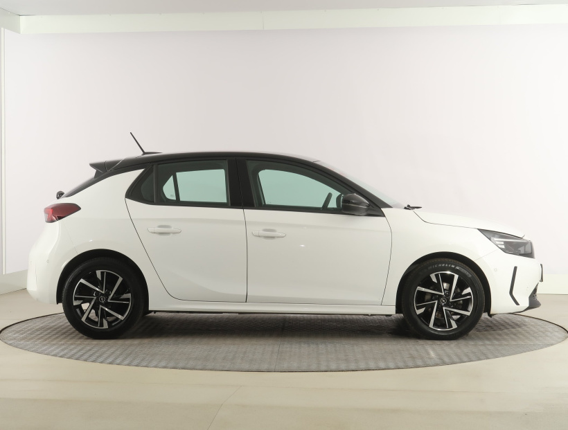 Opel Corsa, 2024