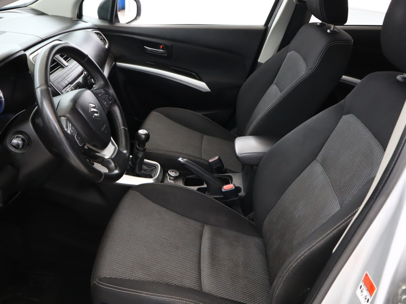 Suzuki SX4 S-Cross, 2013