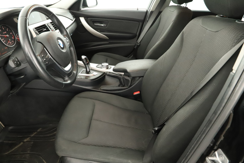 BMW 3, 2019