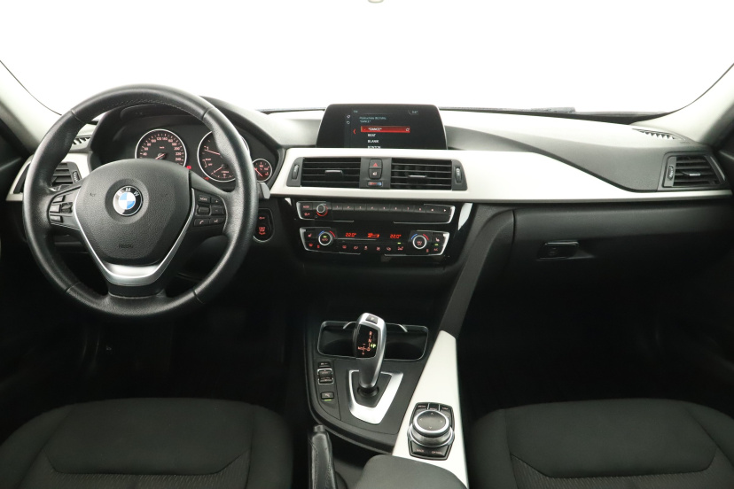 BMW 3, 2019