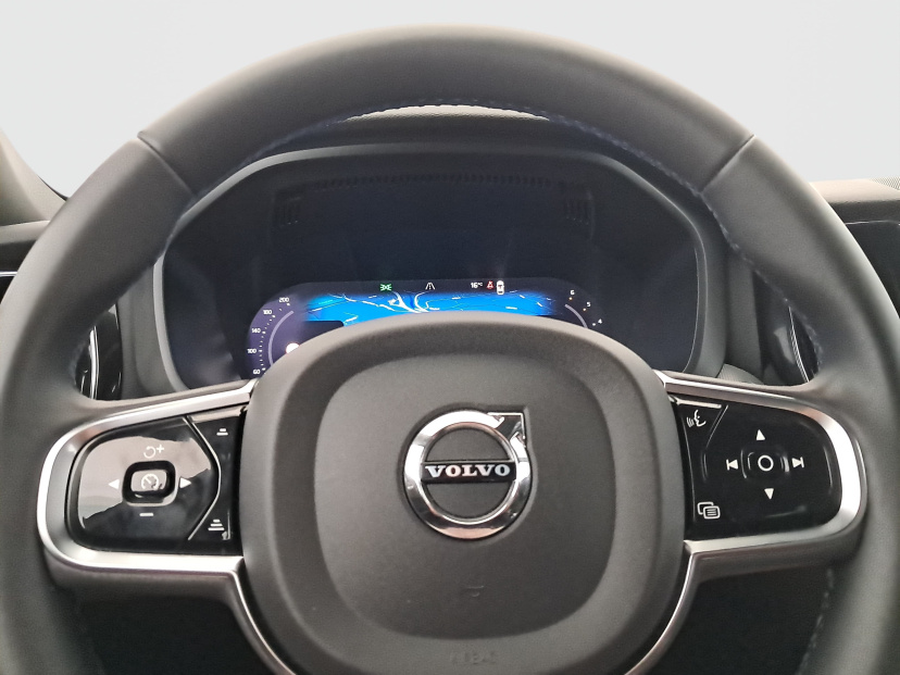 Volvo XC60, 2023