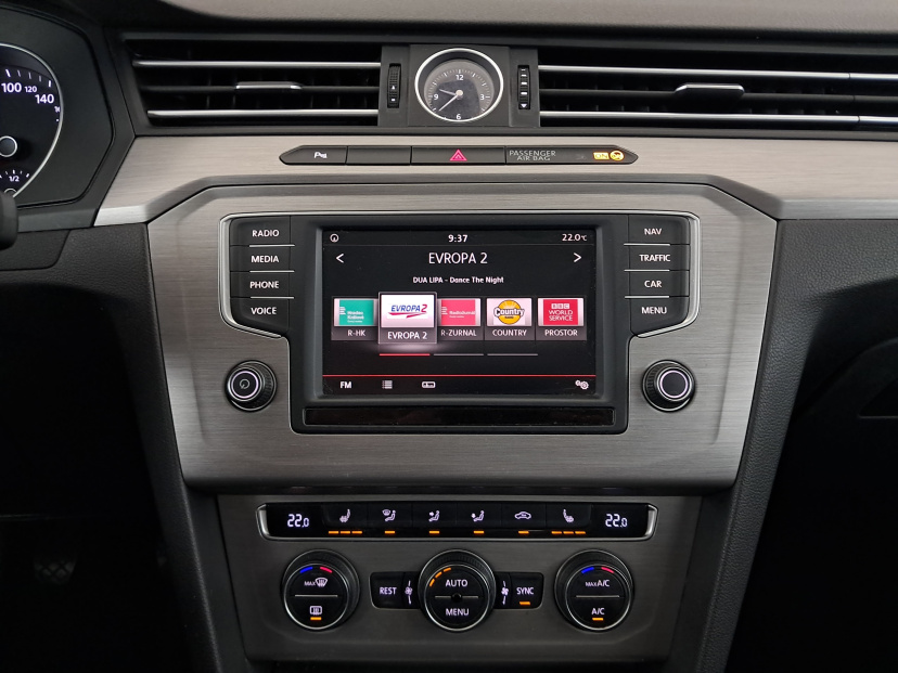 Volkswagen Passat, 2015