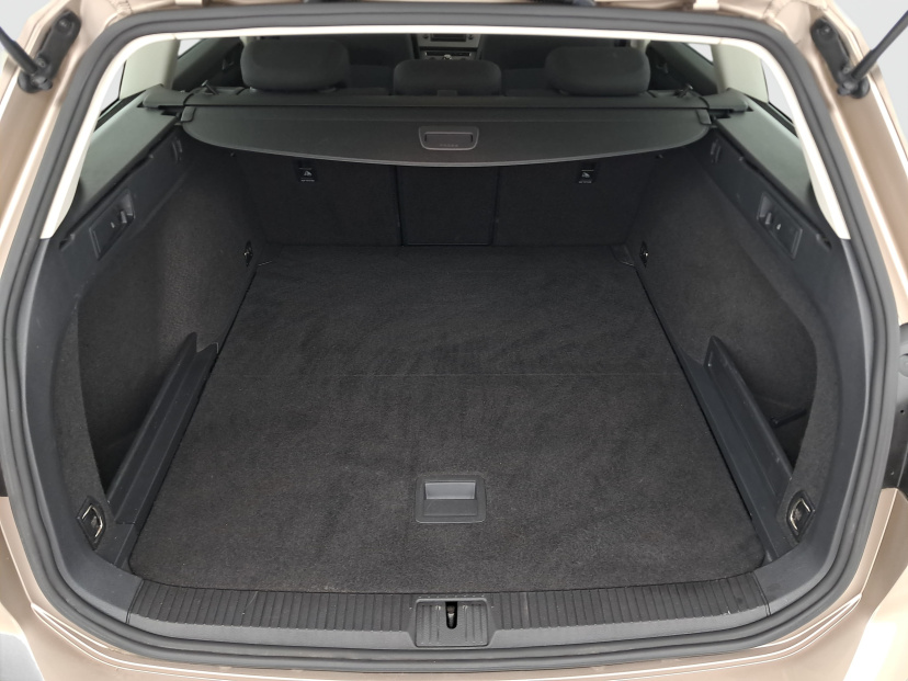 Volkswagen Passat, 2015