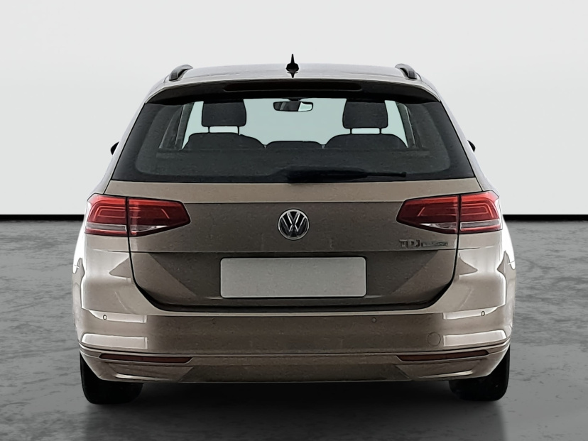 Volkswagen Passat, 2015