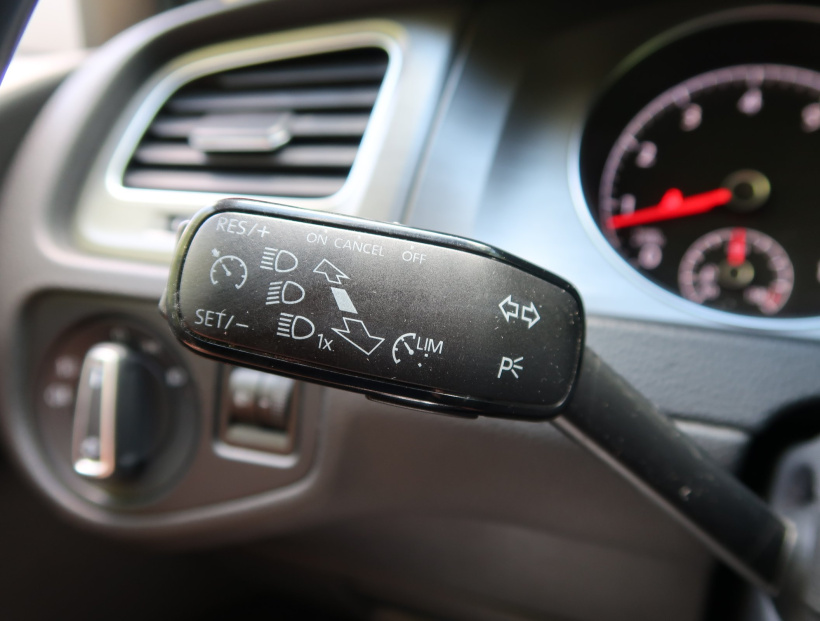 Volkswagen Golf, 2013