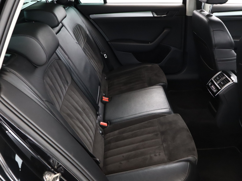 Škoda Superb, 2016