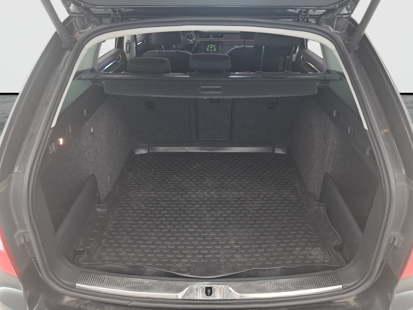 Škoda Superb, 2013
