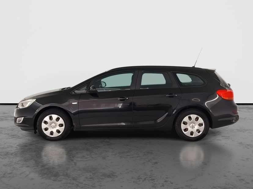 Opel Astra, 2011