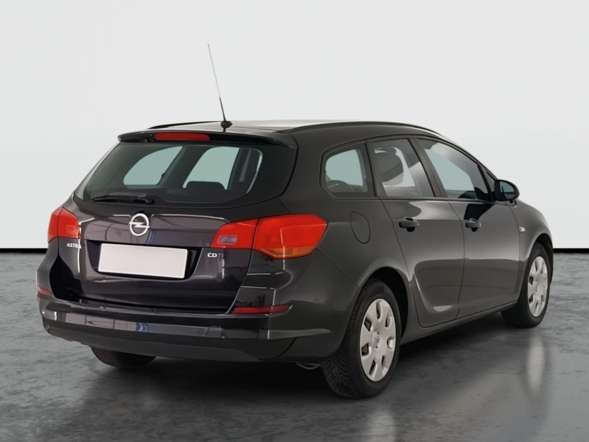 Opel Astra, 2011