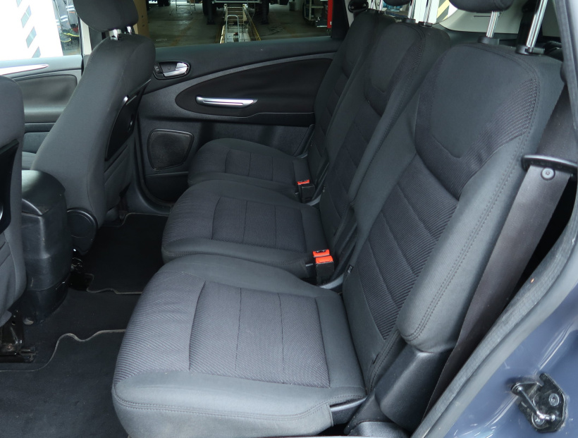 Ford S-Max, 2012