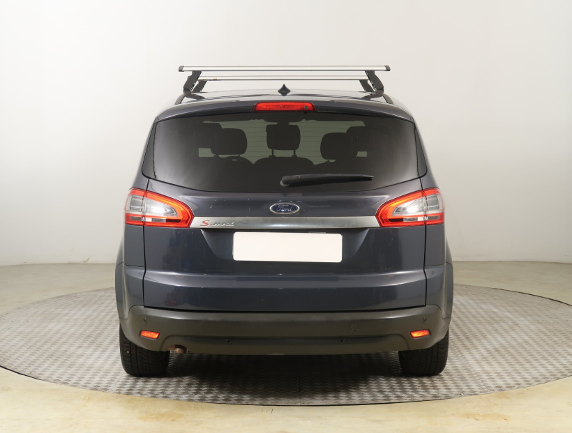 Ford S-Max, 2012