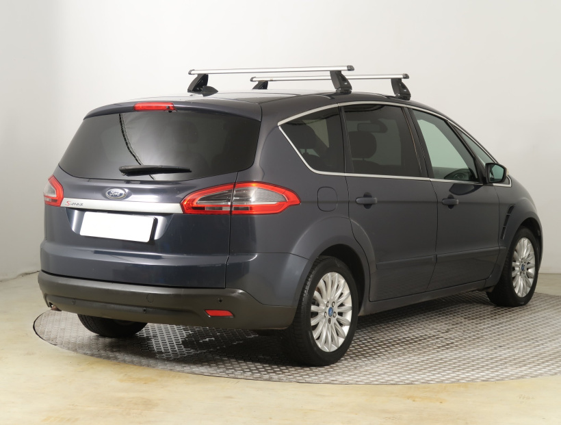 Ford S-Max, 2012