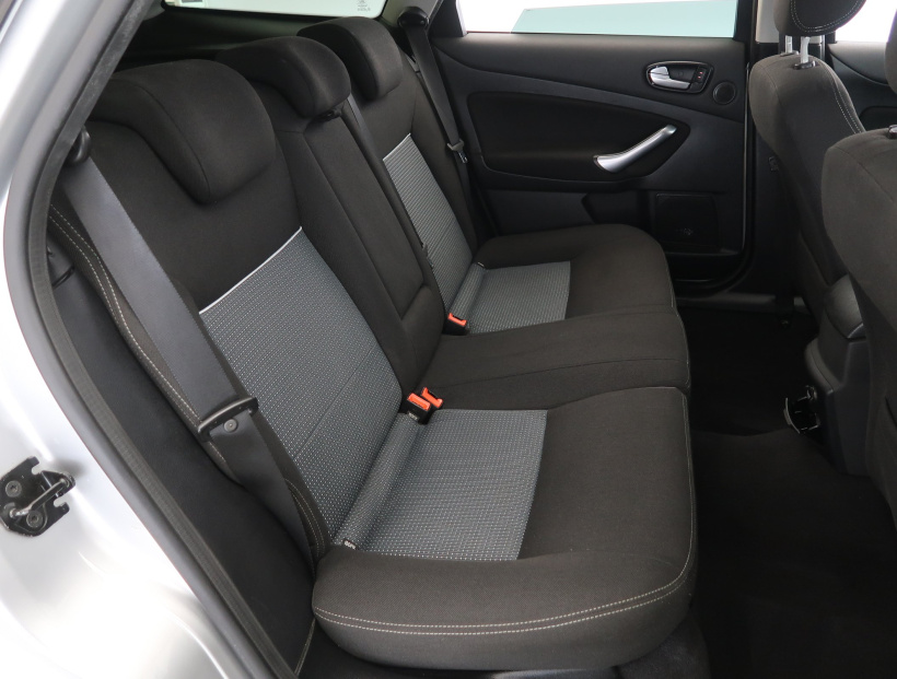 Ford Mondeo, 2009