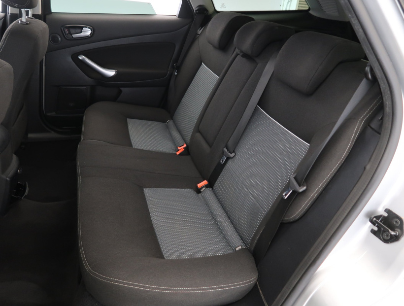 Ford Mondeo, 2009