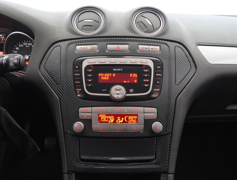 Ford Mondeo, 2009