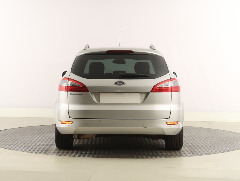 Ford Mondeo, 2009