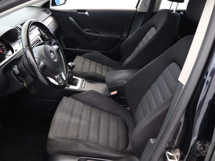 Volkswagen Passat, 2009