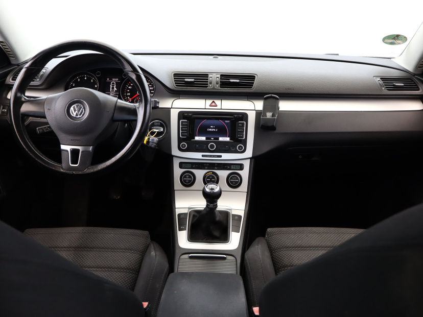Volkswagen Passat, 2009