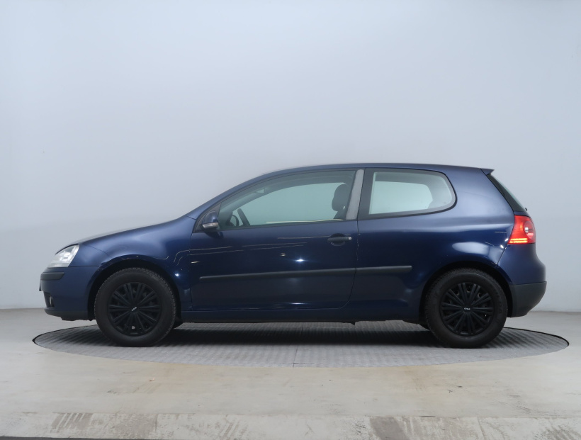 Volkswagen Golf, 2005