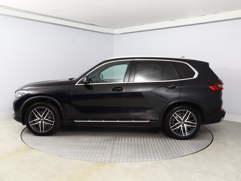 BMW X5, 2021