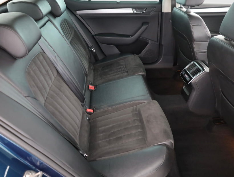 Škoda Superb, 2016