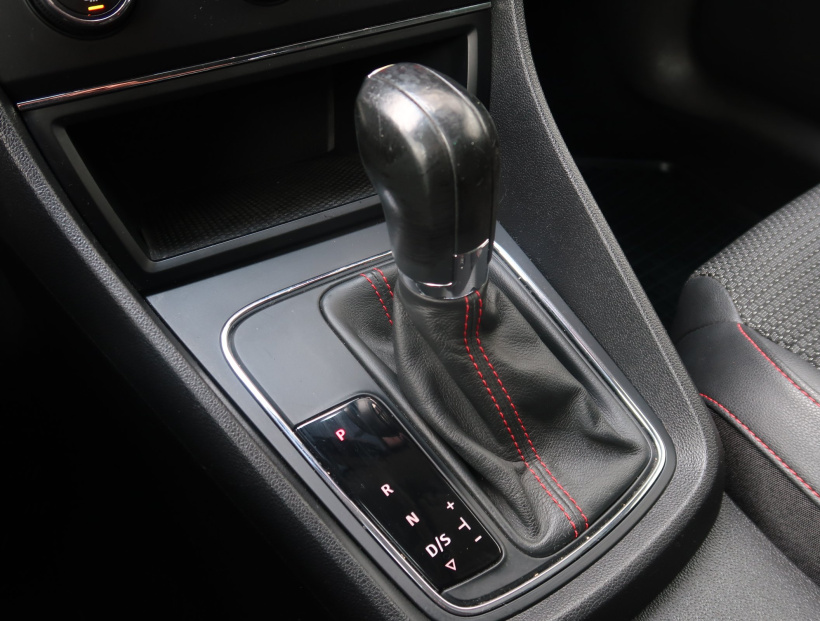 Seat Leon, 2015