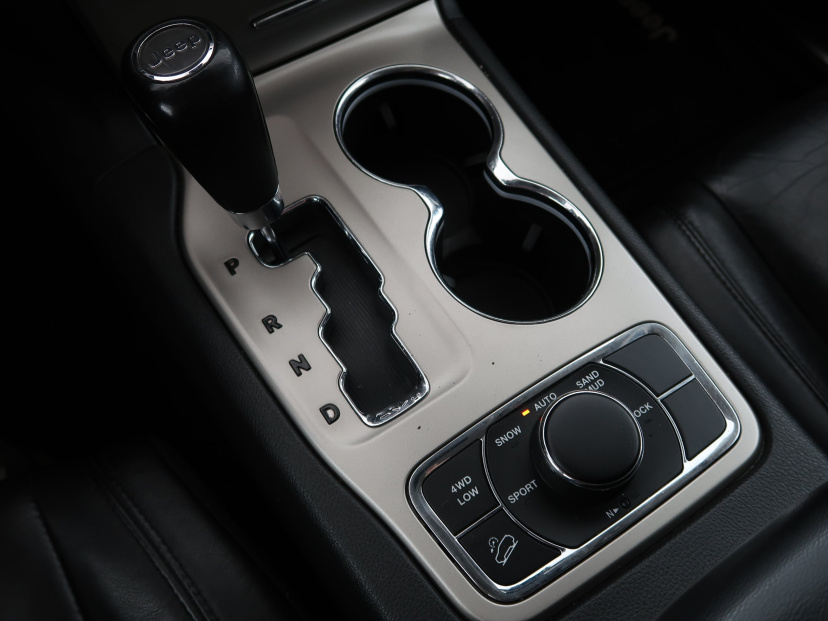 Jeep Grand Cherokee, 2012