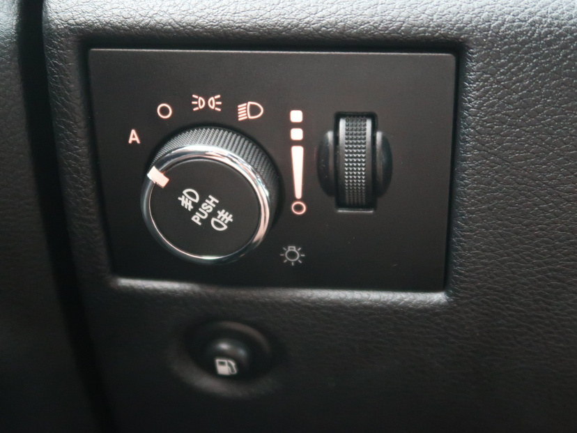 Jeep Grand Cherokee, 2012