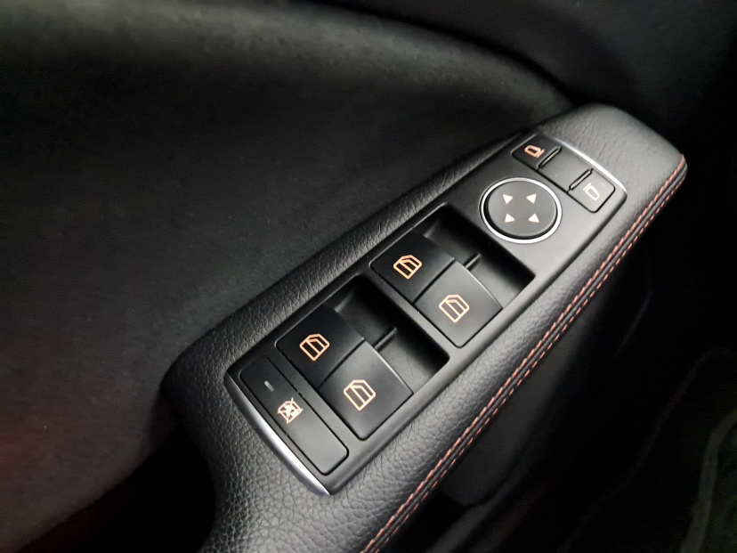 Mercedes-Benz CLA, 2015