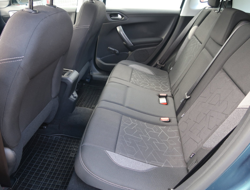 Peugeot 2008, 2019