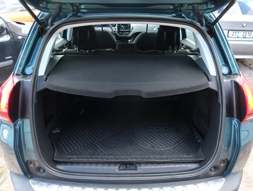 Peugeot 2008, 2019