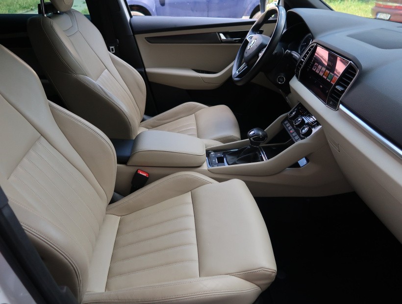 Škoda Karoq, 2017